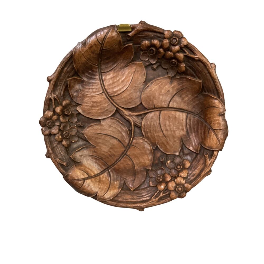 Plate Decorative Polyresin Leat Pattern